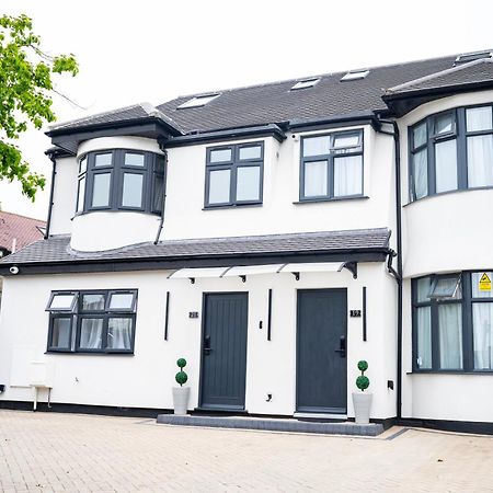 Paragraph Edmonton Palmers Green Exteriör bild